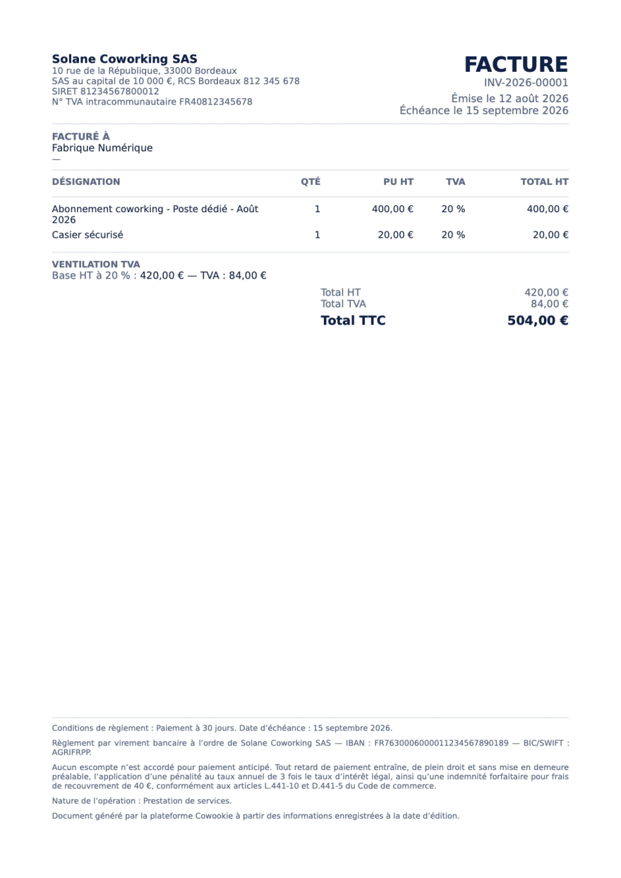 Facture générée par Cowookie : en-tête de la société avec SIRET et numéro de TVA intracommunautaire, désignation des lignes, TVA par ligne, ventilation de TVA, totaux HT, TVA et TTC, conditions de règlement, IBAN et mentions de pénalités de retard.